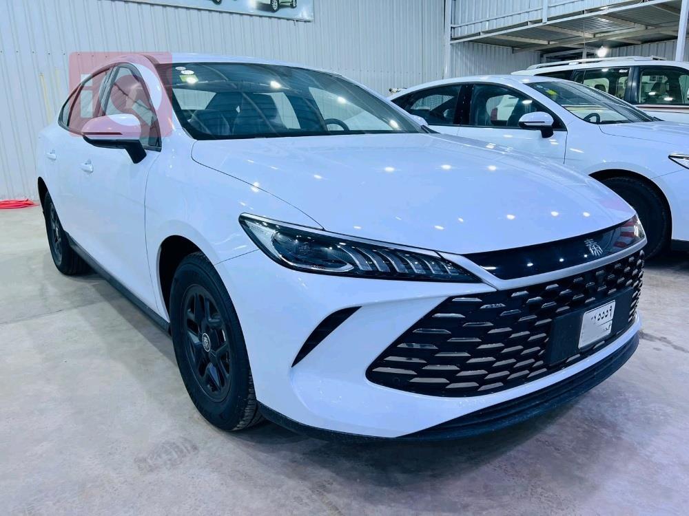بي واي دي Qin Plus